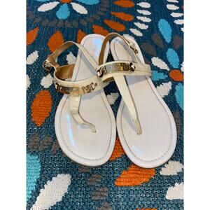 Coach Caterine Thong Sandals – Ivory Patent Leather – Size 10B